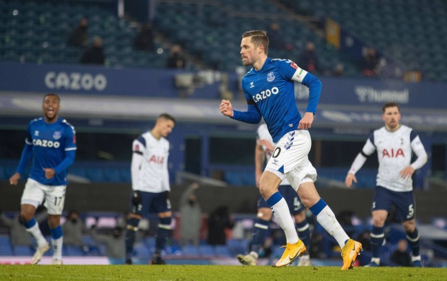 的关注与讨 的关注与讨