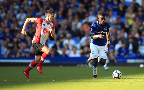 两队实力对 两队实力对